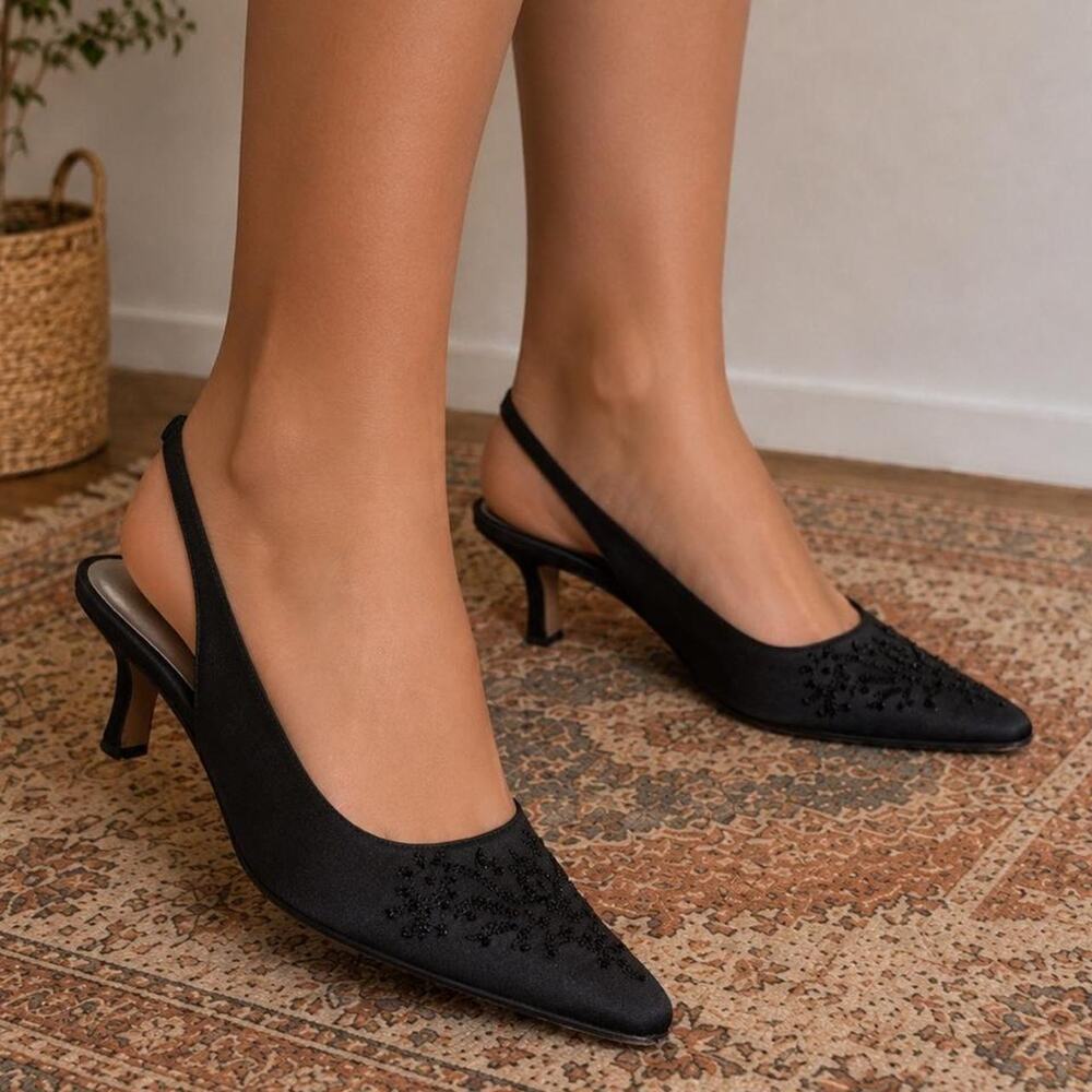 Vintage Black Beaded Satin Slingback Kitten Heels Evening Pumps Leather Sole 6.5